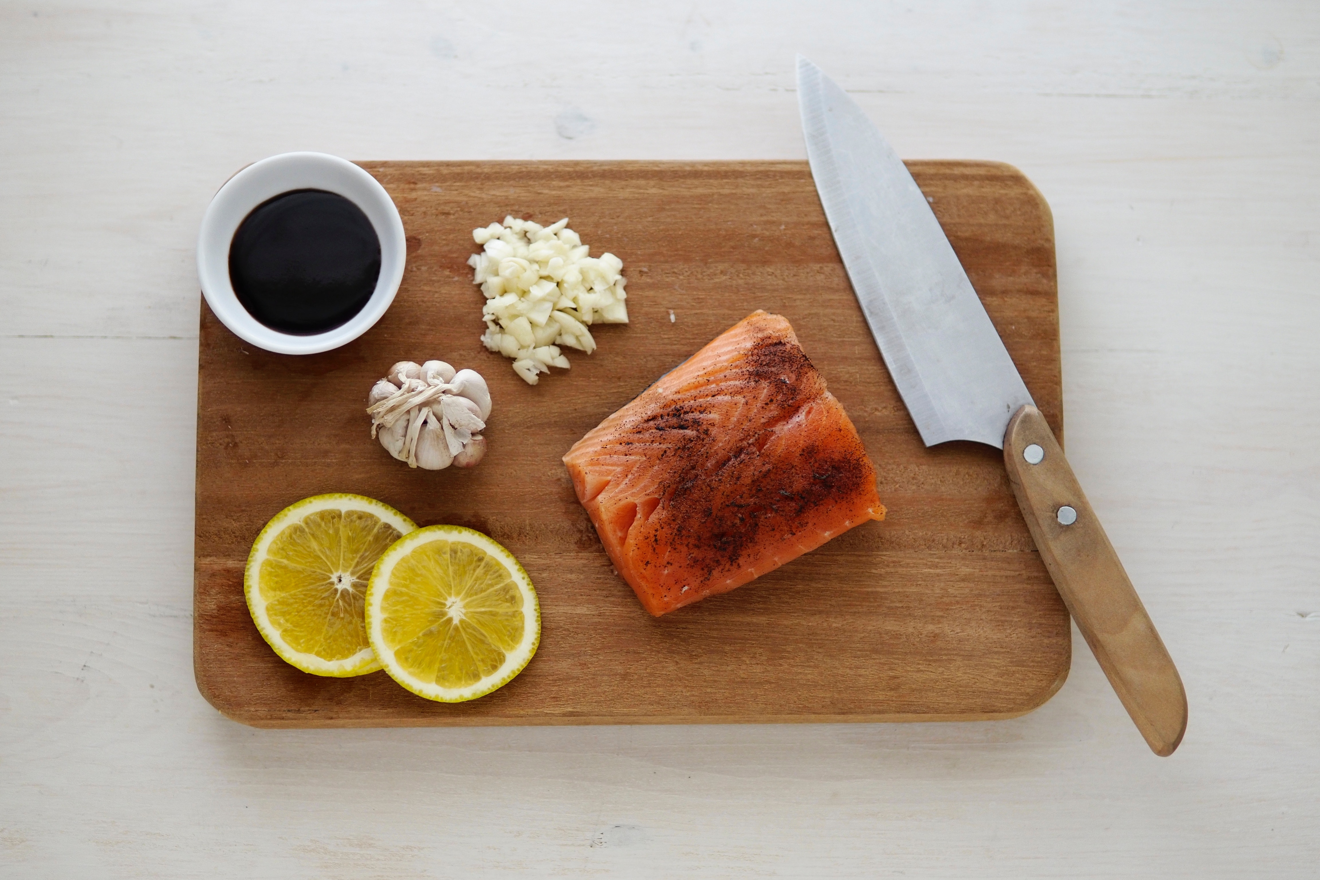 FindMeCure/Osteoarthritis (OA)/Salmon/Diet for OA Photo by Agto Nugroho on Unsplash